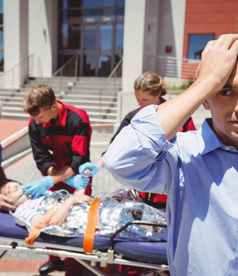 accident victims speaking with attorney