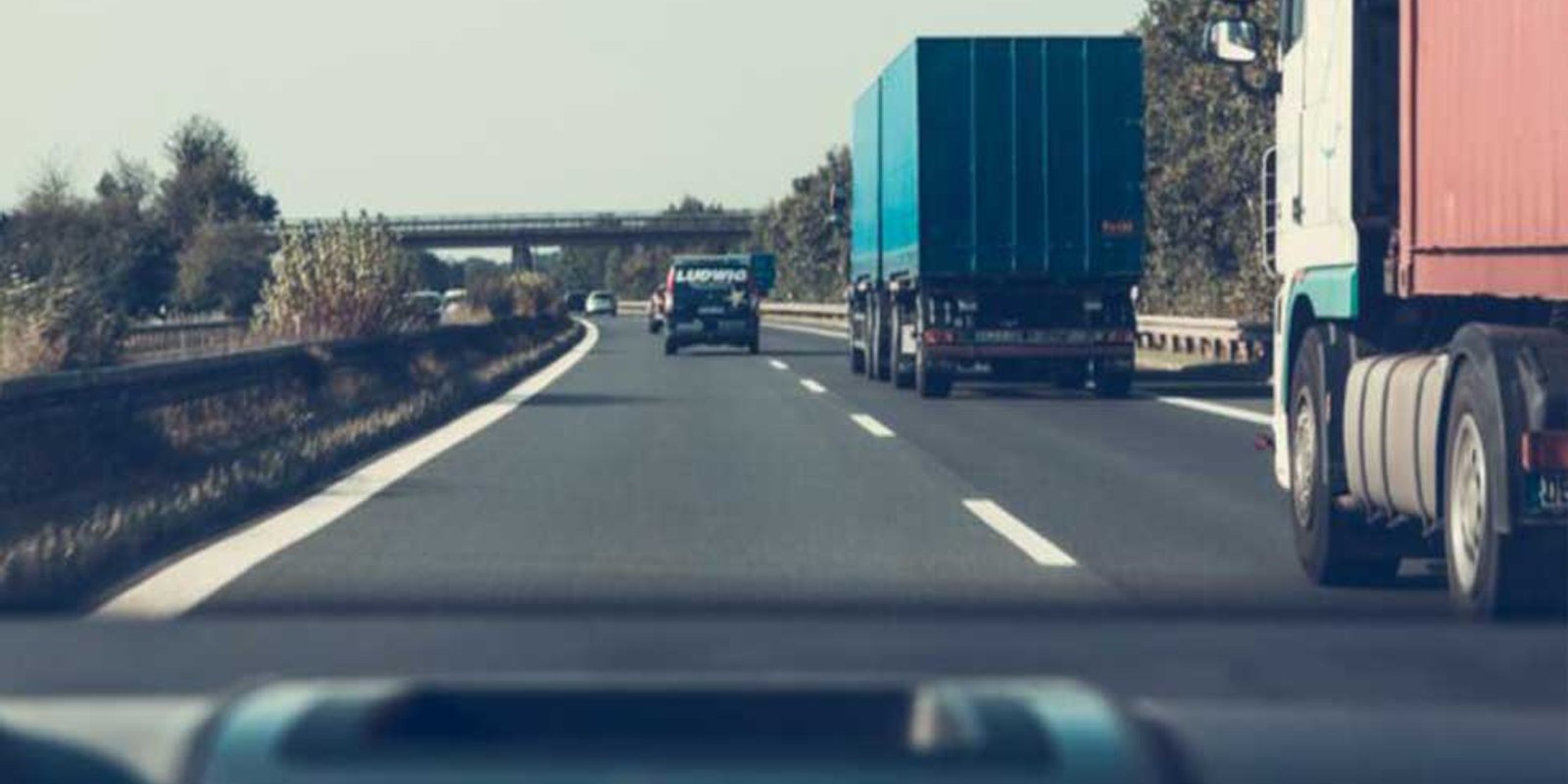 Senate Panel Backs Bill to Suspend Truck Driver Safety Rule