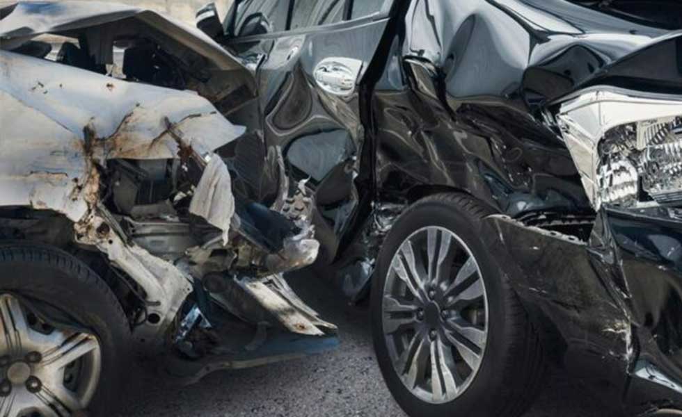 Navigating Fatal Car Crash Settlements