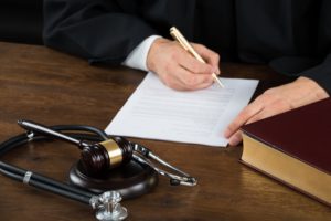 discussion for a car accident injuries in Arizona